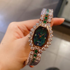 Full Woman Green Watch